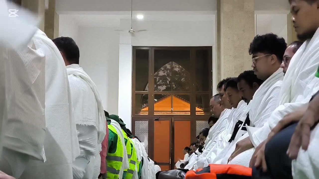 SOLAT MAGHRIB JAMAK TAQDIM SIAP + NIAT UMRAH WAJIB DARI MASJID MIQAT QARNULMANAZIL