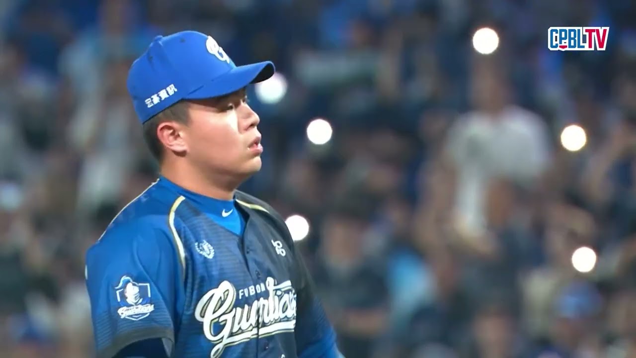 04/03 樂天 VS 富邦 九局上，守護神曾峻岳登板關門，為富邦守下今年在新莊主場的首勝！