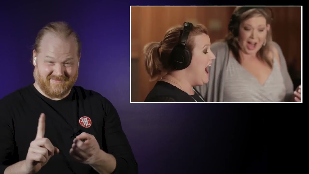 Реакция учителя музыки: VOCTAVE &mdash; Disney Love Medley (при участии Кирстин Мальдонадо)