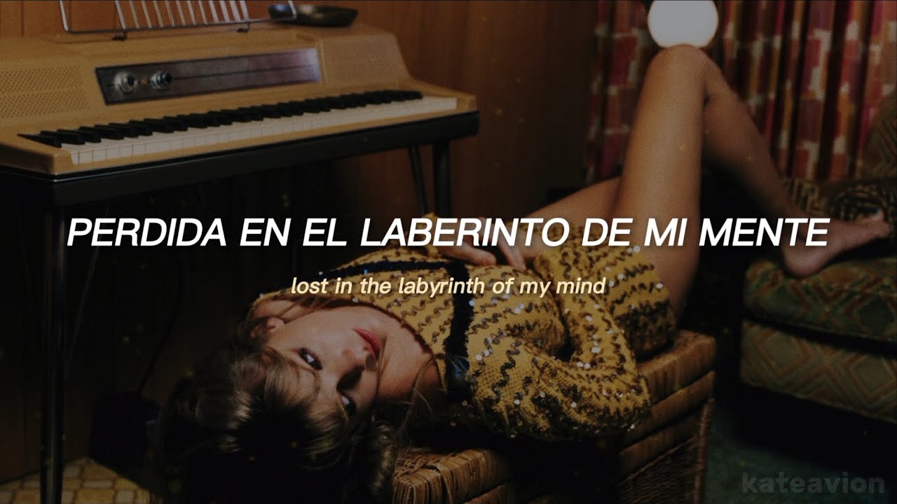 Taylor Swift  - Labyrinth [Español + Lyrics]