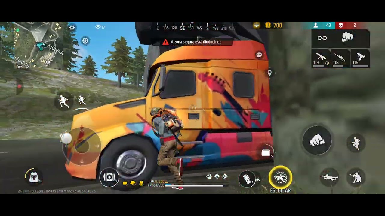 Minha primeira vez jogando free fire!