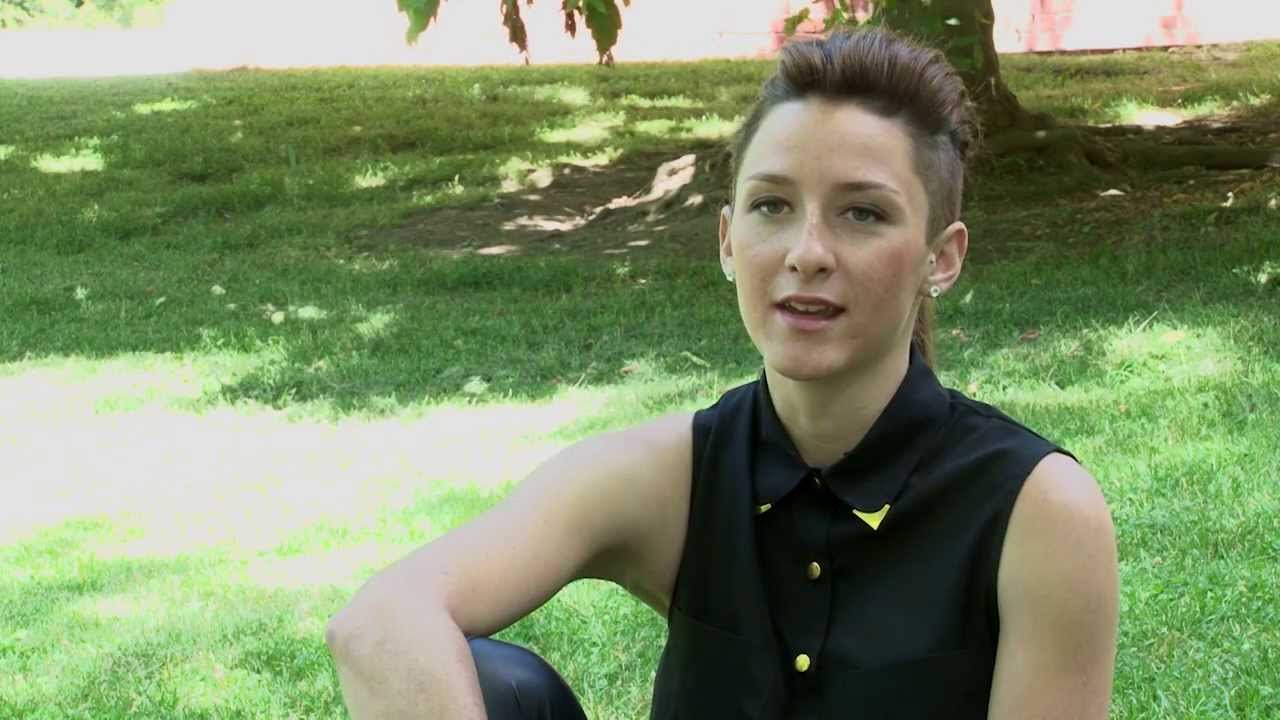 Liz Watkins - Australian Adobe World Champion 2013