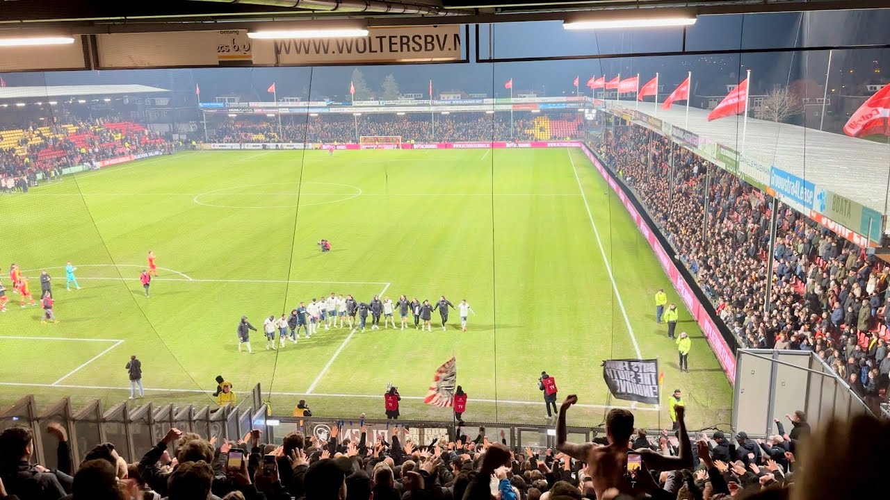 Feest in het uitvak : Hier in het zuiden : Singing Fritsje Philips : Go Ahead Eagles-PSV 08/03/2024