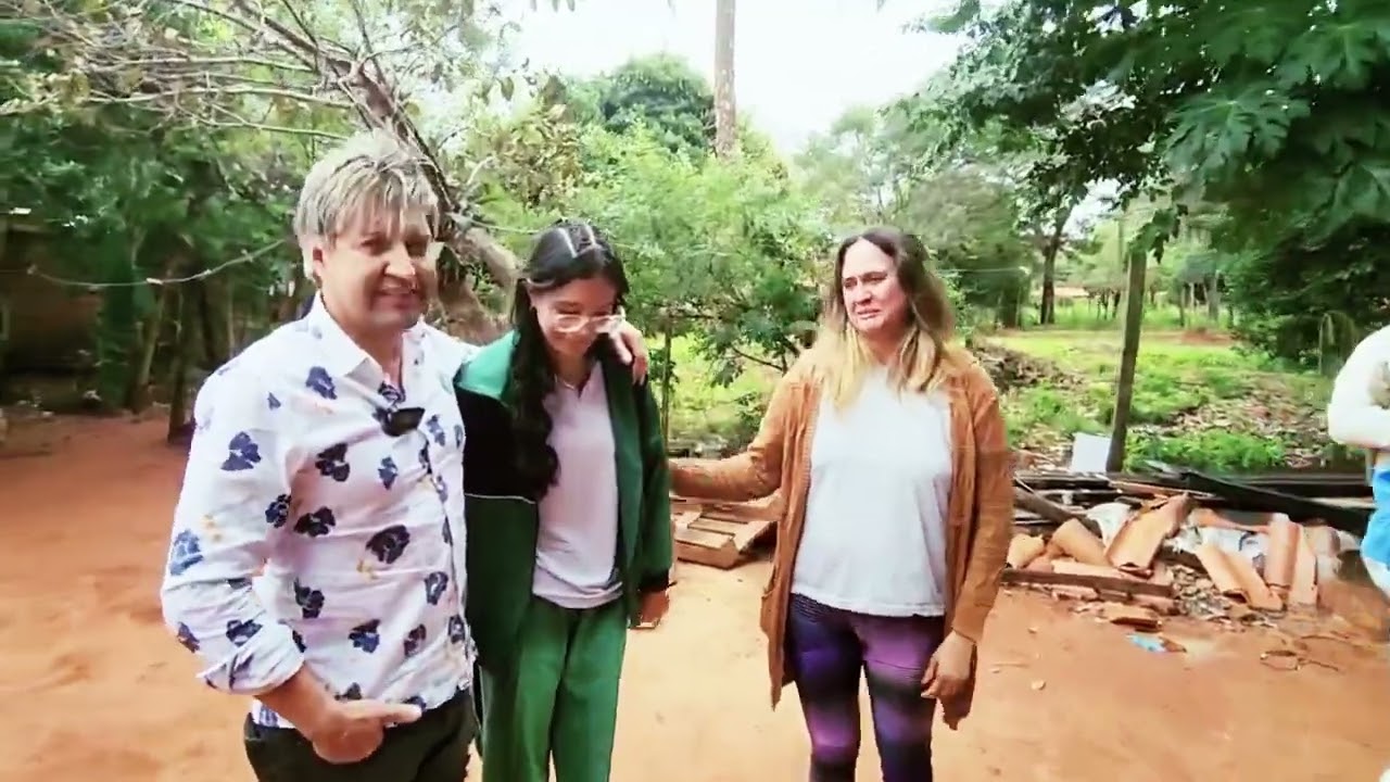 Refugio de Amor - Ramón Alejandro  Visita a una Fans por sus 15 Años