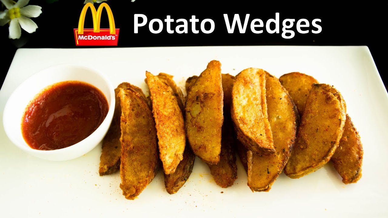 Make Potato Wedges like McDonald's at home with this perfect crispy recipe | Masala Wedges