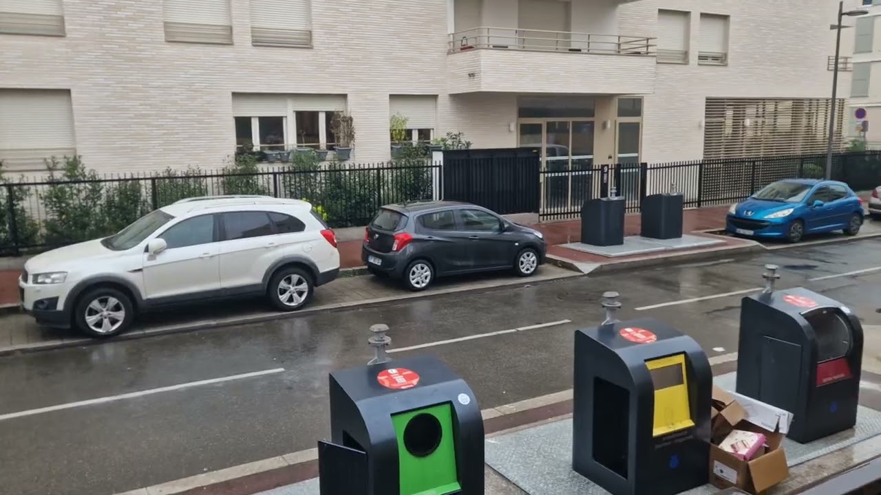 Rue des sablières, axe secondaire pour rouler tranquille à vélo, dédicace Alex !