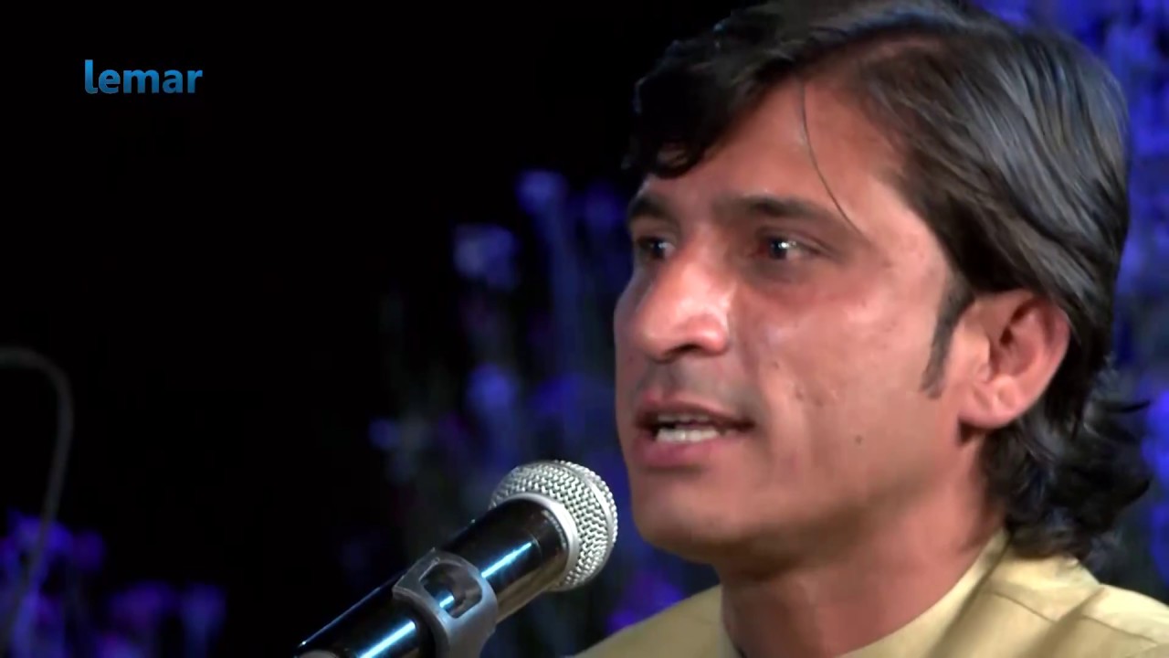 دیره کنسرت – نعمت سرحدې - مینی ته می زړه کیږی / Dera Concert - Nemat Sarhadi - Mini Ta Mi Zra Kigi