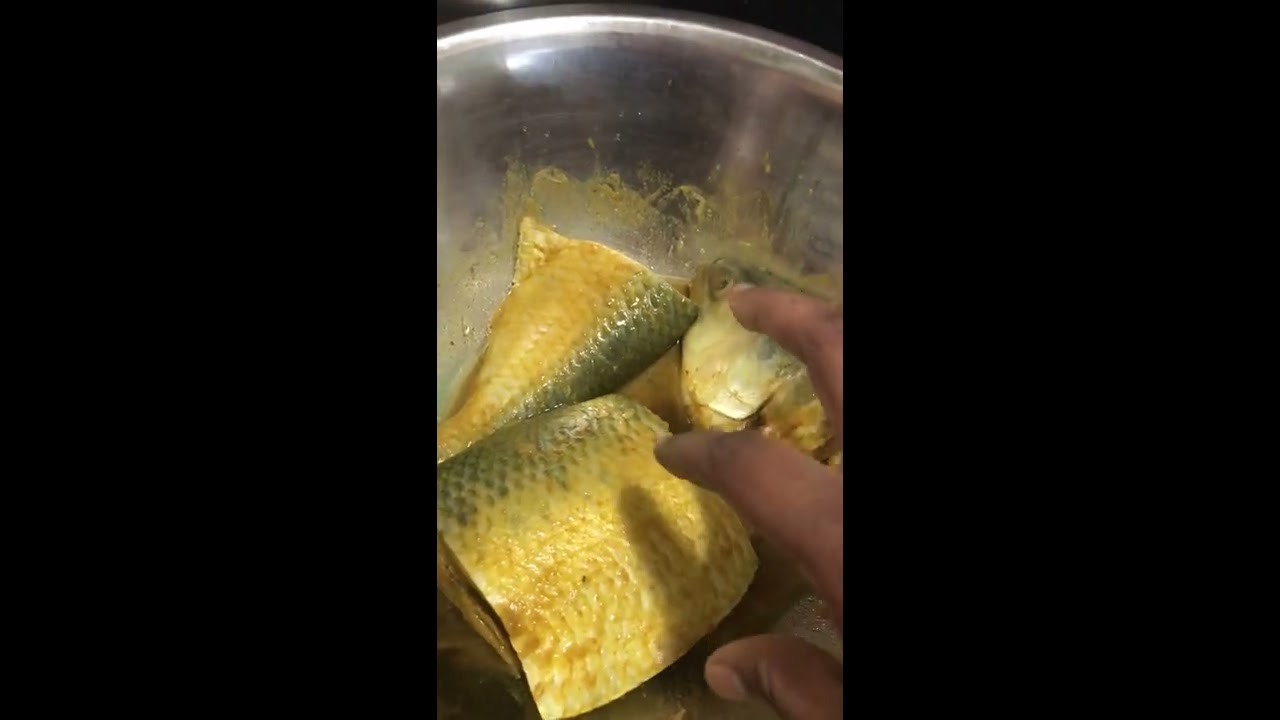 How to cook fish steam part one.ငါးသေလာက္ေပါင္း