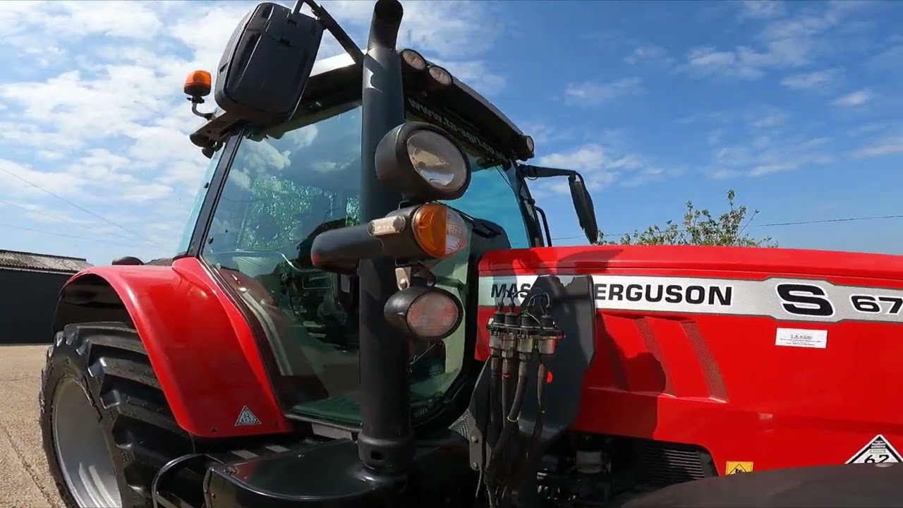 Massey Ferguson 6716S