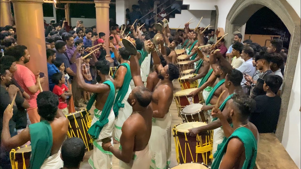 പുണ്ണ്യാളന്റെ നടക്കൽ വഴിപാട് മേളം 🥁 Aattam Kalasamithi | Pazhanji Cathedral @Pazhanji Church 2023