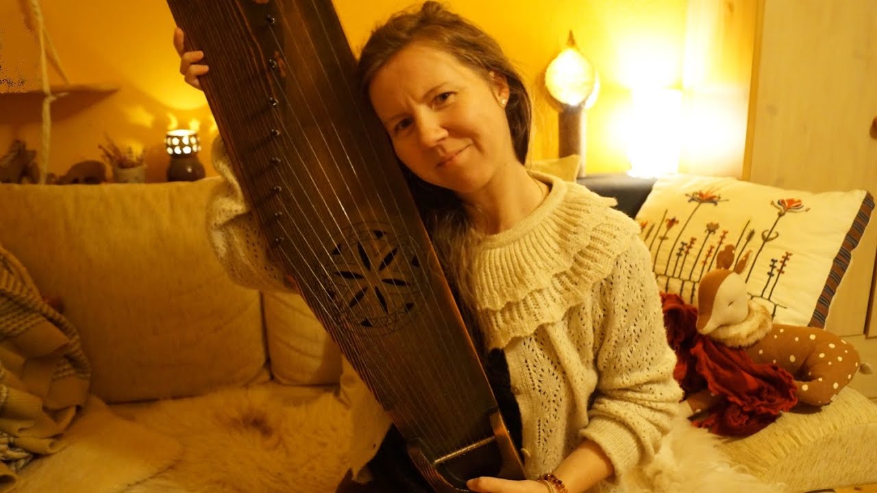 Entspannter, besinnlicher Moment mit Harfenmusik