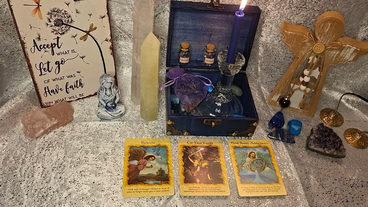 What are you releasing? Timeless pick a card angel reading for waning moon phase ♐️🌖