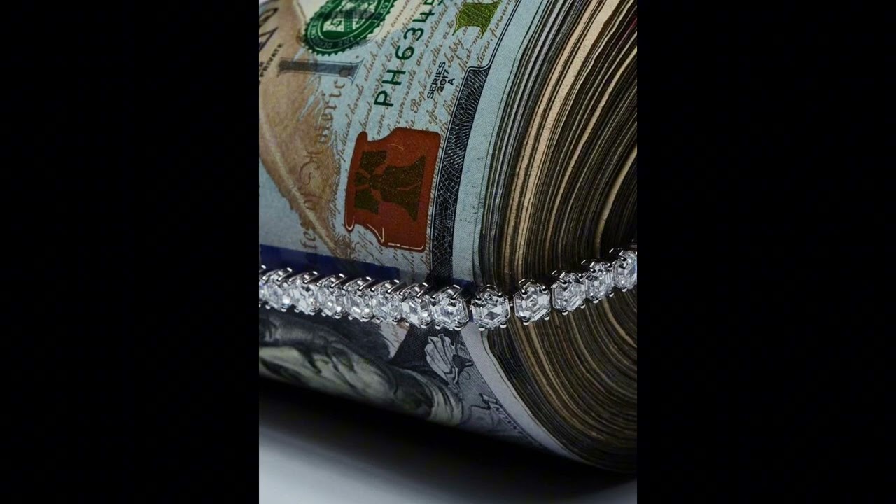 WHOLE LOTTA SWAG TYPE BEAT - 