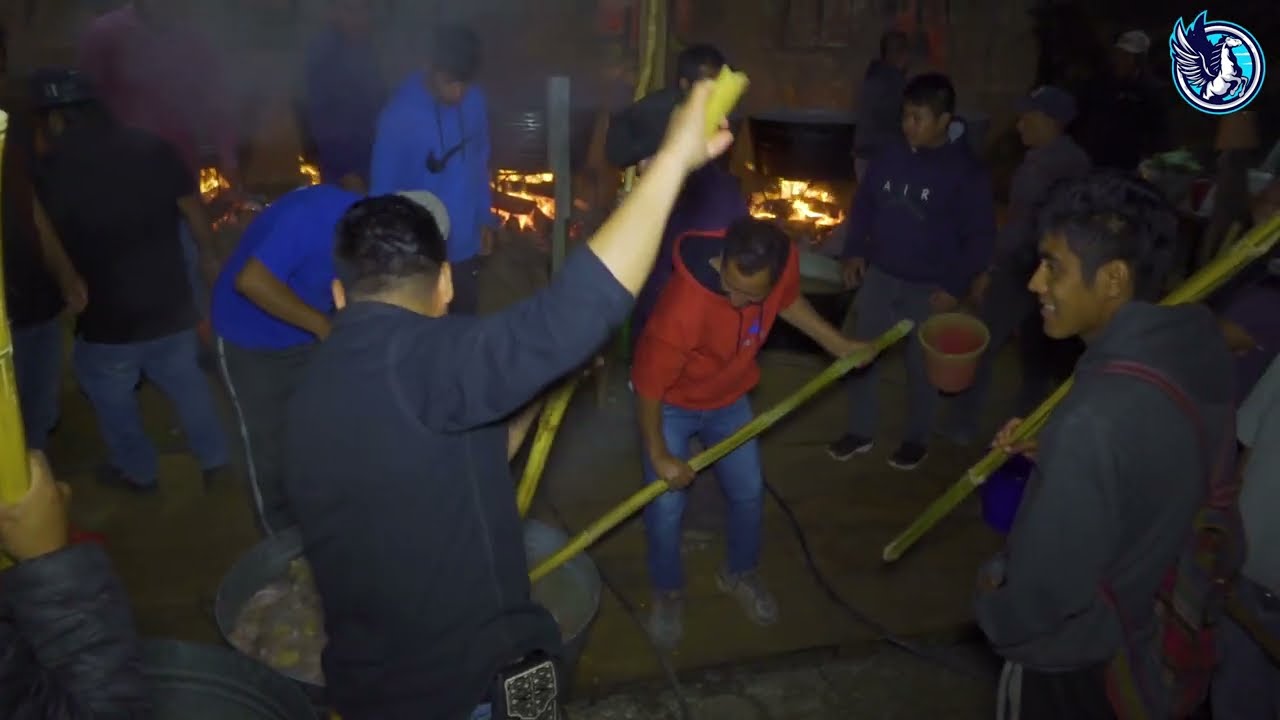 TRADICIONAL MAYORDOMIA DE SANTIAGO APOSTOL EN SANTA MARIA YOLOTEPEC PARTE 2