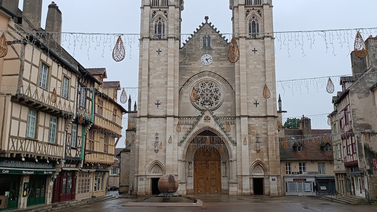 Шалон-сюр-Сон (Франція)           Chalon-sur-Saone (France)