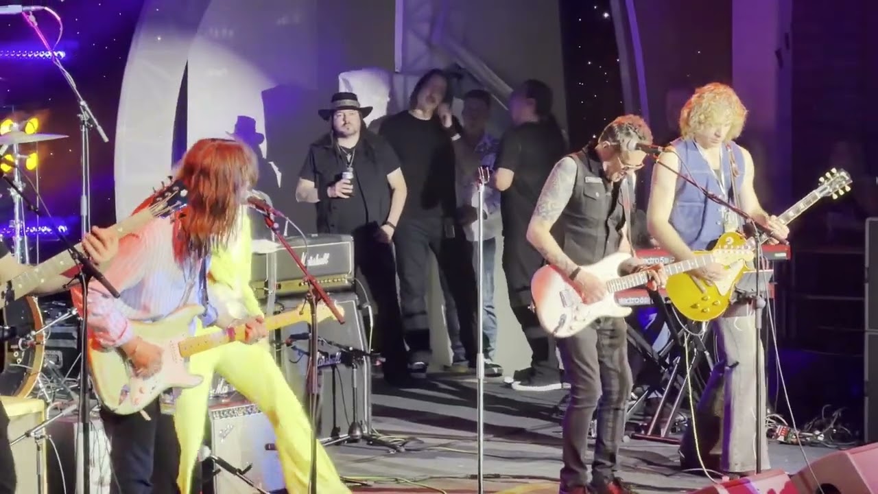 Parker Barrow performing Gimme Shelter on the Rock Legends Cruise Feb 26, 202