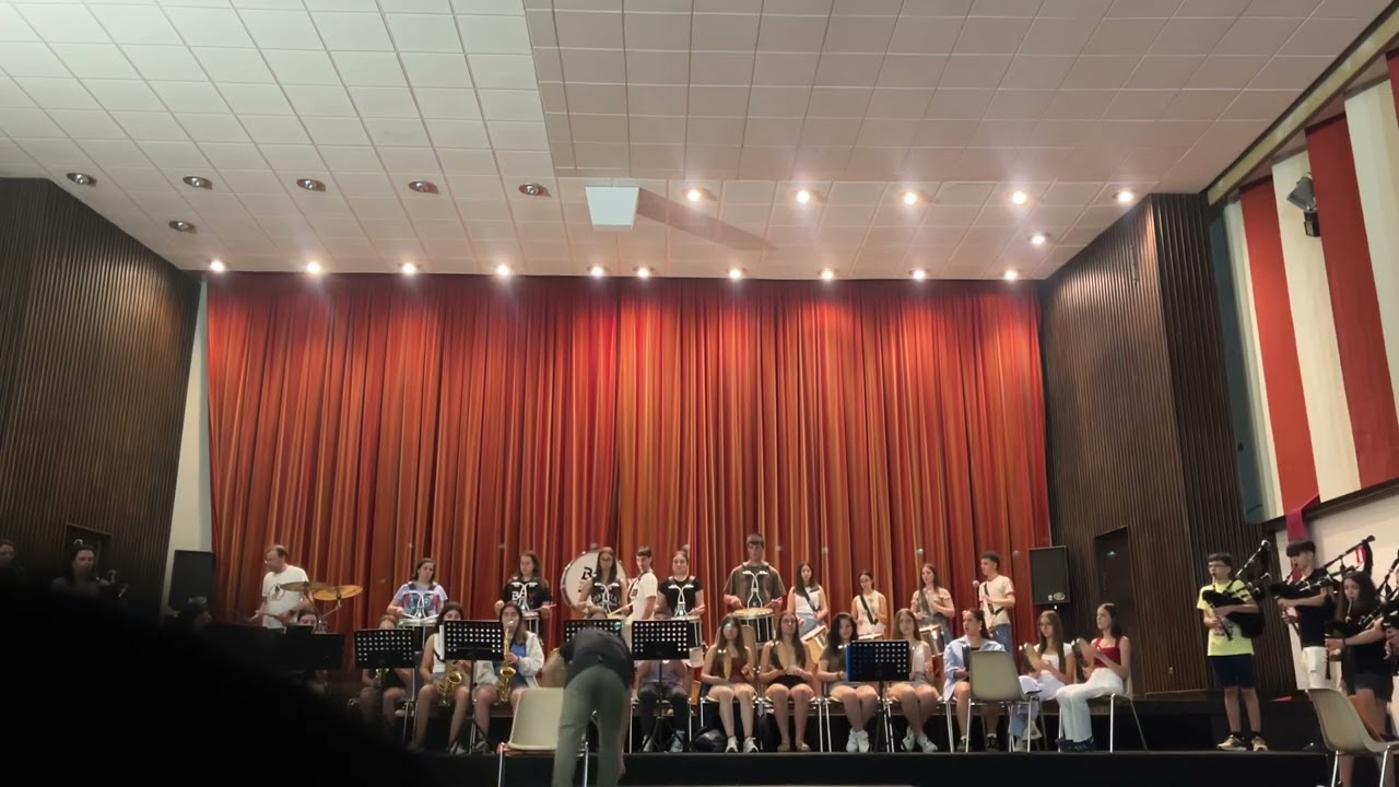 Banda de Gaitas Xinzo de Limia (BGX) An Dro Brieg