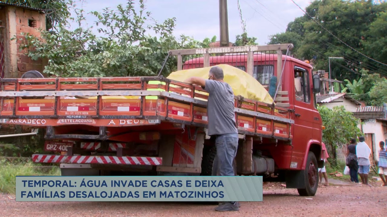 Famílias ficam desalojadas após alagamento em Matozinhos (MG)