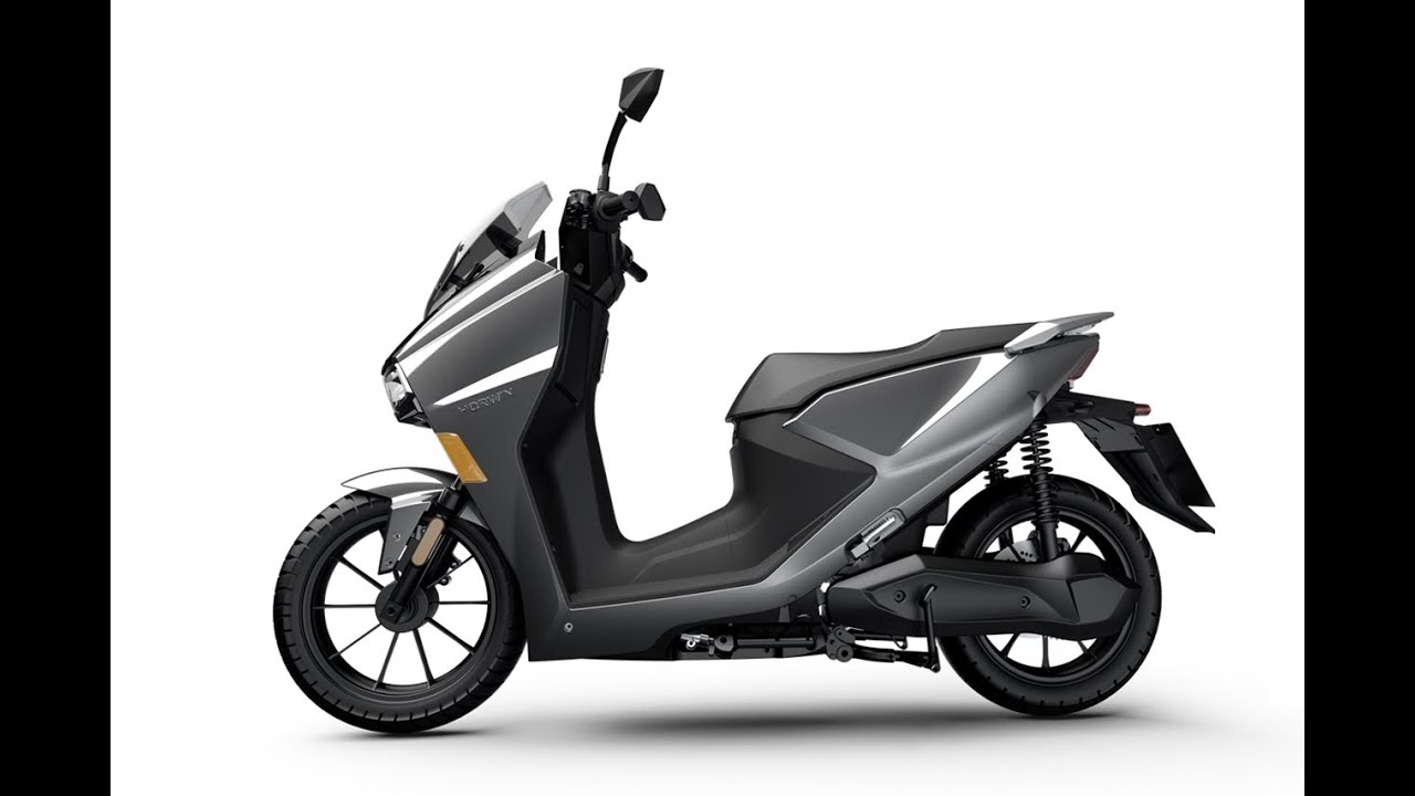 Horwin SK3 Electric Motorcycle Static Review & Comparison to Super Soco CPx - 4k : Green-Mopeds.com