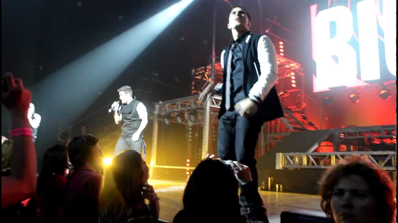 Big Time Rush Intro (Chicago)
