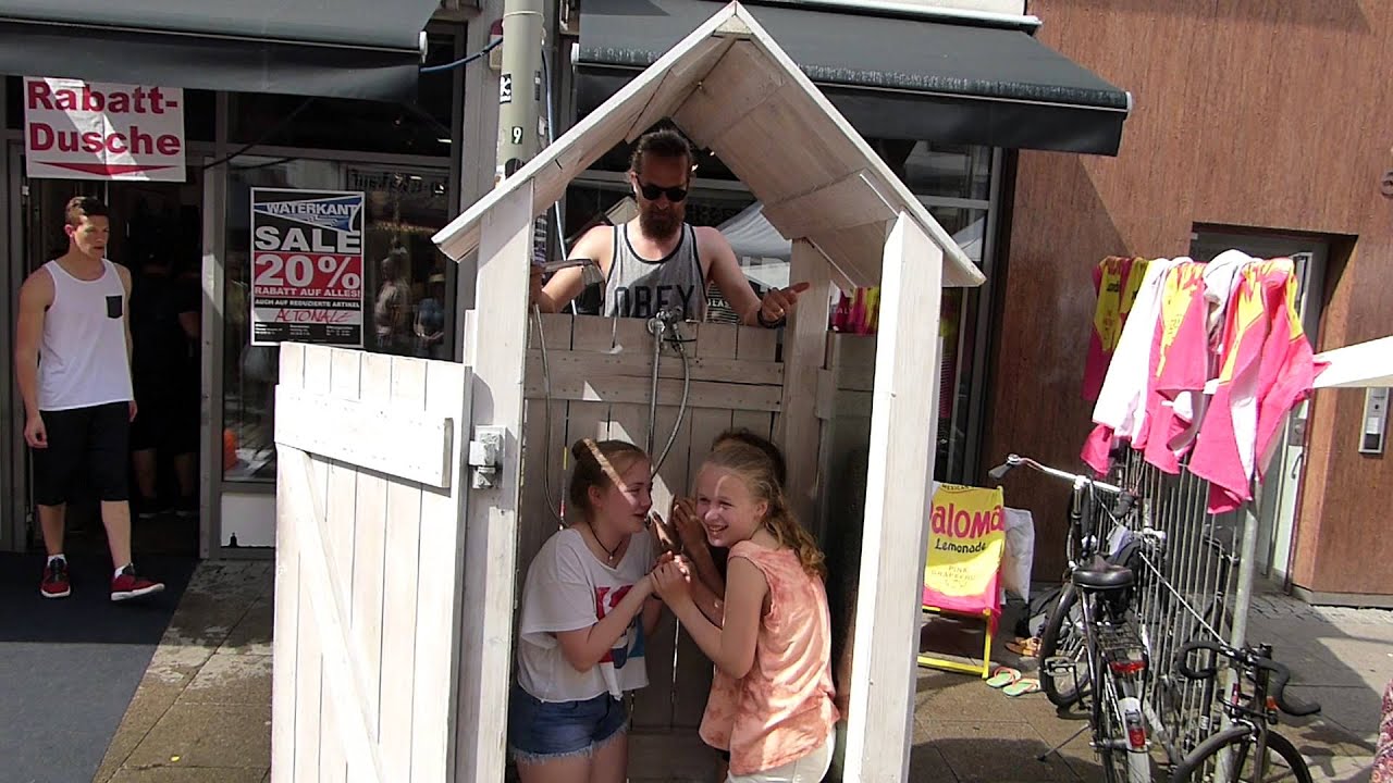 Sommerhitze: Die Rabatt-Dusche beim Schoppen