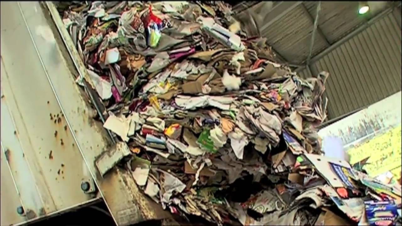 Der Hamburger Hafen - Papierdrehscheibe im Norden