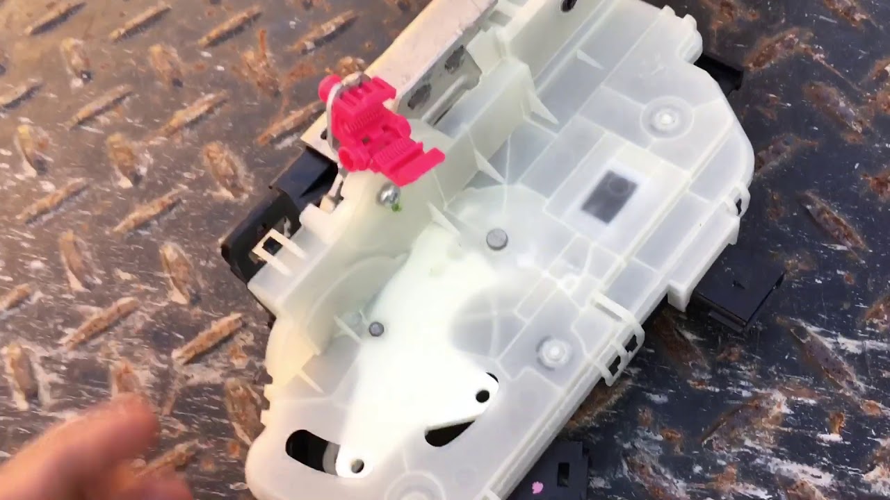 2009-2014 FORD F-150 DOOR LOCK ACTUATOR LATCH REPLACEMENT HOW TO