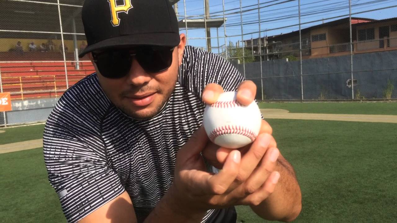 Como lanzar una recta de 2 costuras - beisbol