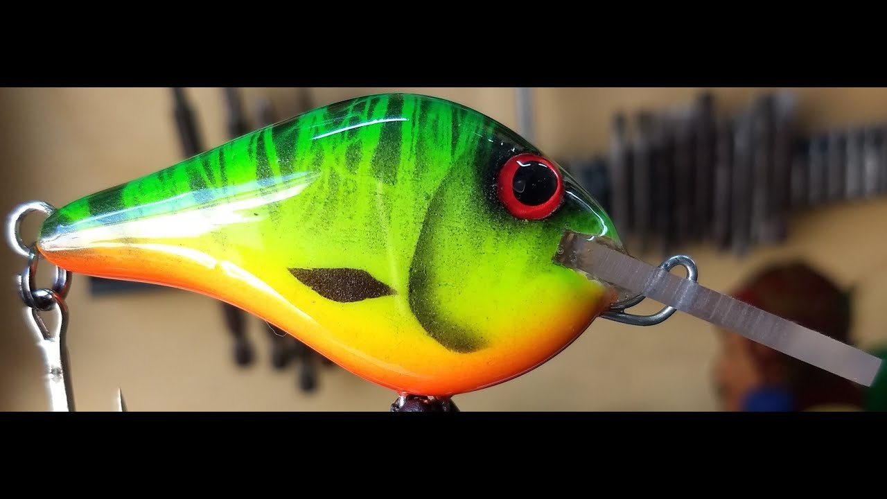 ISCA ARTIFICIAL ARTESANAL PANDEMIA DEEP DIVER (PANDEMIC HANDMADE DEEP DIVER LURE)