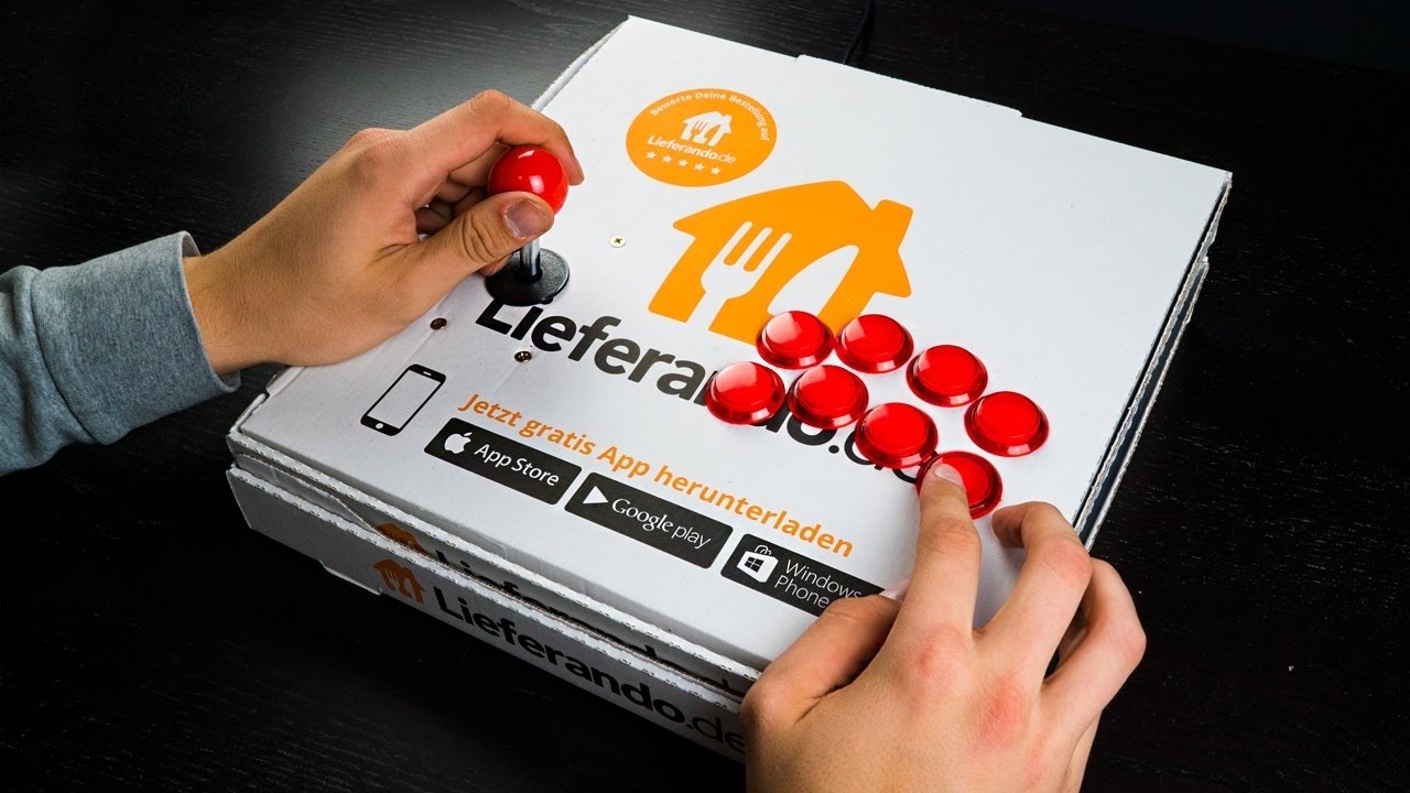 9 Cool Life Hacks With A Pizza Box!