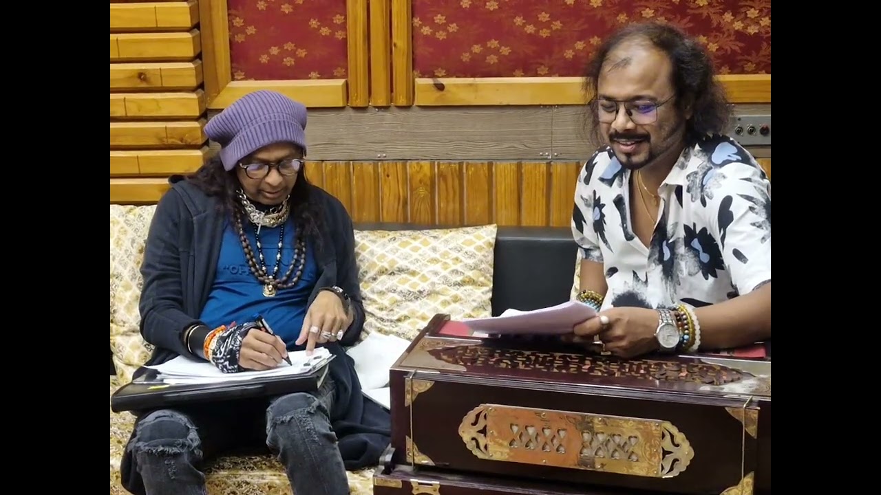 Studio Moments Singer Vinod Rathod Music Director Surajit Ghosh 