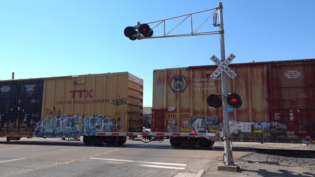 UP 7269 Manifest South | 7th St. Railroad Crossing, Lincoln CA