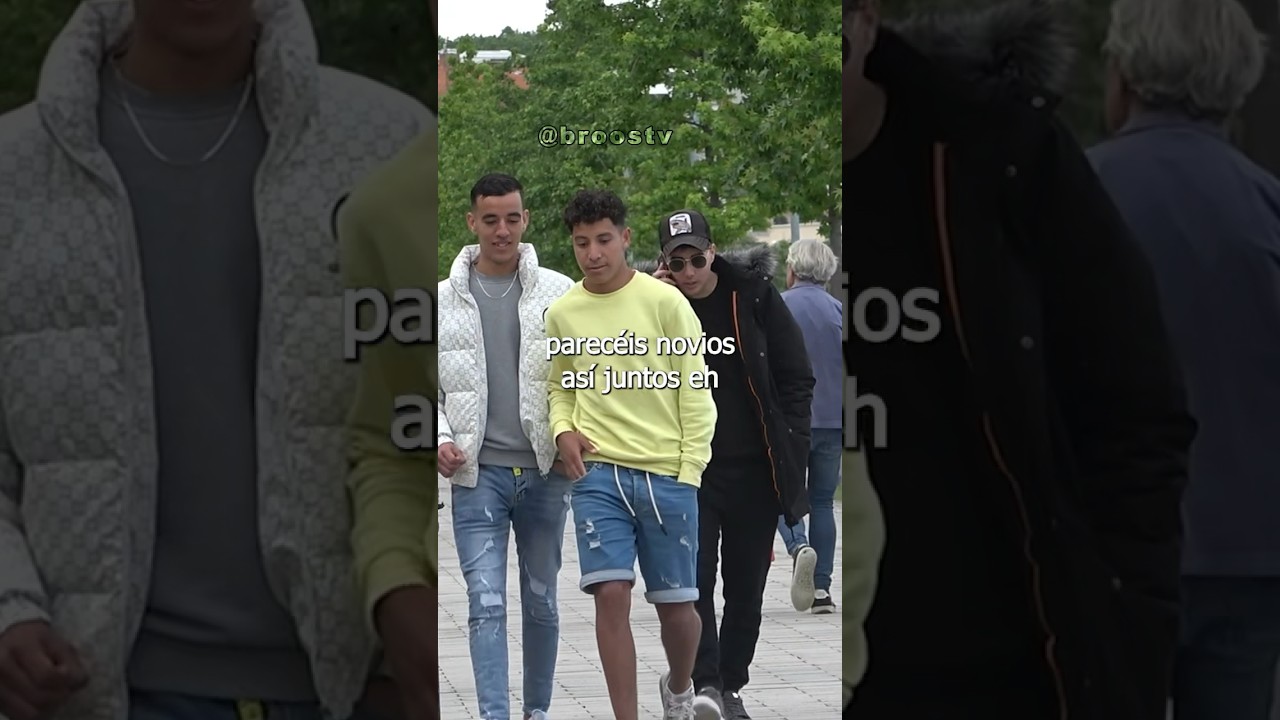 Parec&eacute;is novios as&iacute; juntos 😂 #bromas #risas #humor