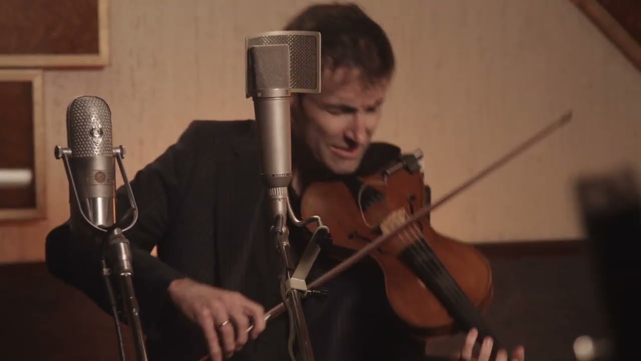 Andrew Bird Trio - Sunday Morning Put-On Valentine Sessions (Full Performance)