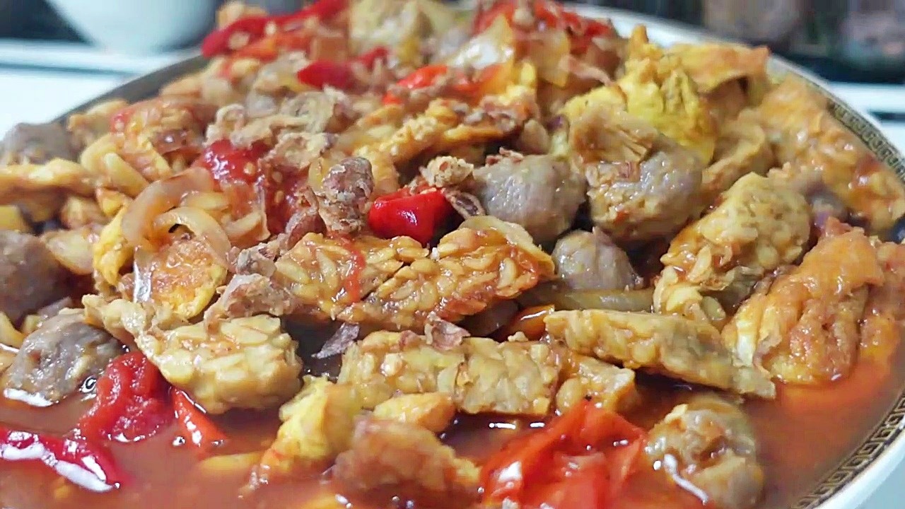 LAUK TEMPE PALING ENAK INI GAK USAH BELi DILUARAN .. AKU JARI CARA MASAKNYA !!