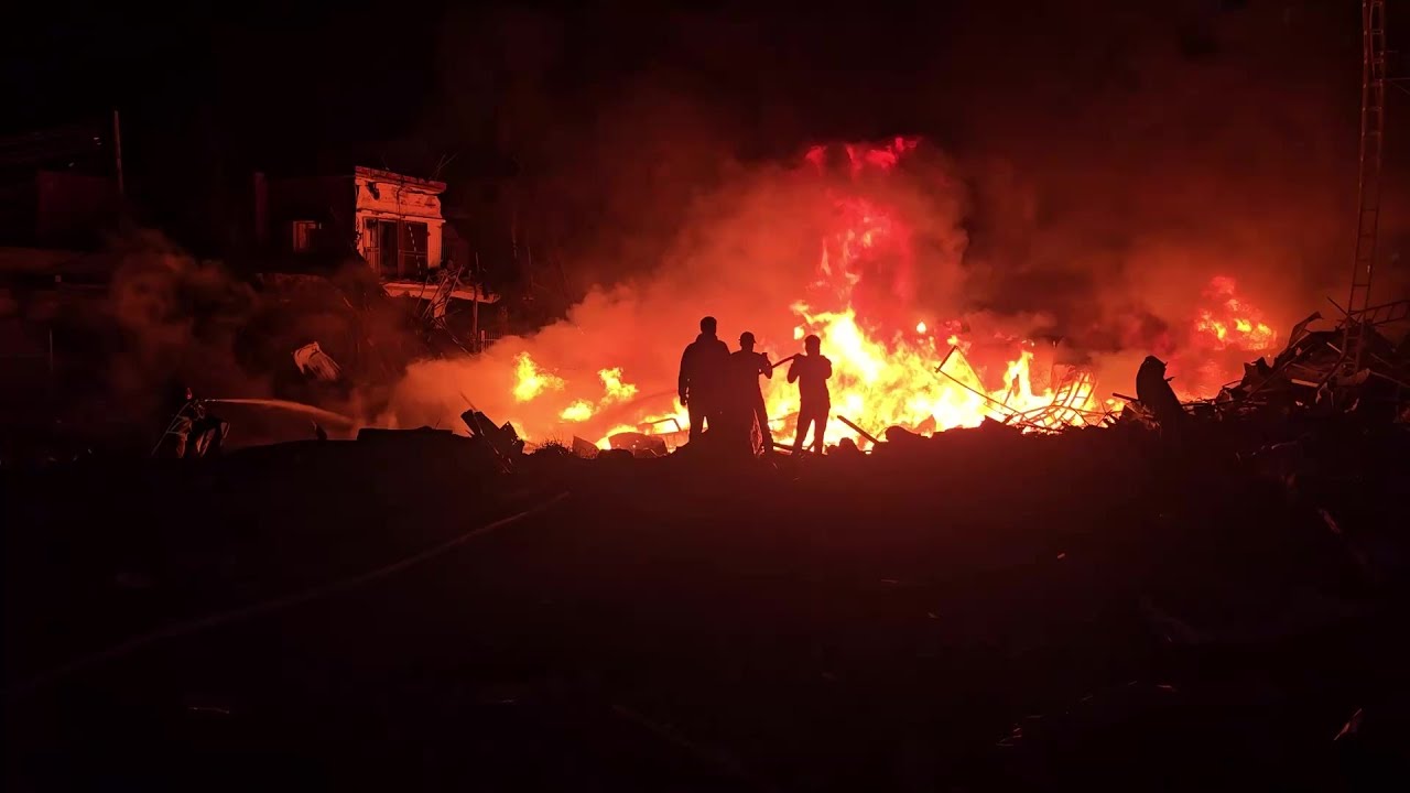 Firefighters battle blaze after Israeli strike on Tyre in southern Lebanon | AFP