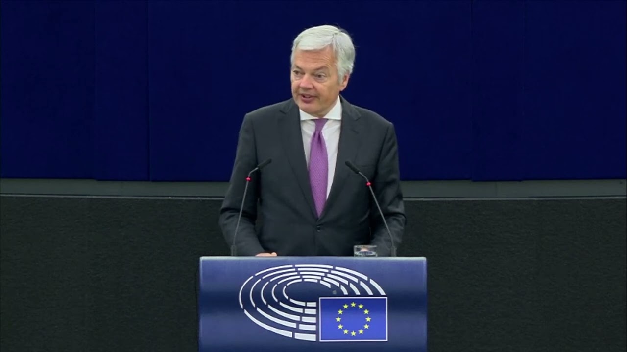 Didier Reynders opens the debate on rule of law in Hungary and Poland! #democracy