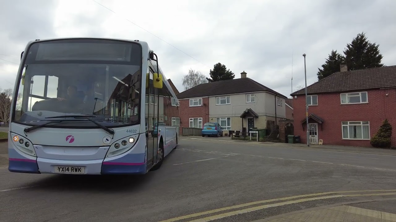 First Bus ADL Alexander Dennis Enviro200  YX14RWK 44632 Tudor Way, Worcester, England 