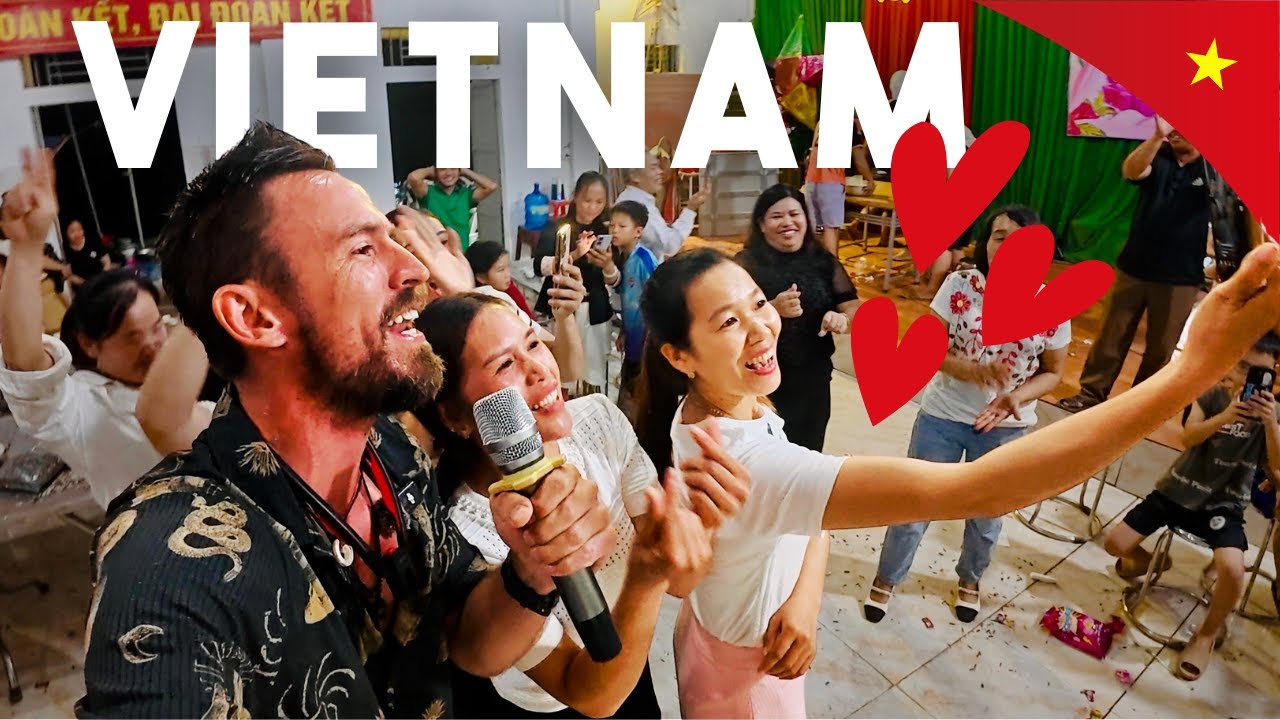 American Blown Away By Vietnamese Hospitality!! 🇻🇳