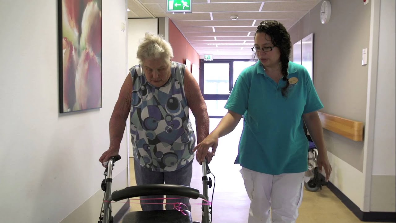 Verpleegkundige in het Verpleeghuis niveau 4 - Je loopbaan