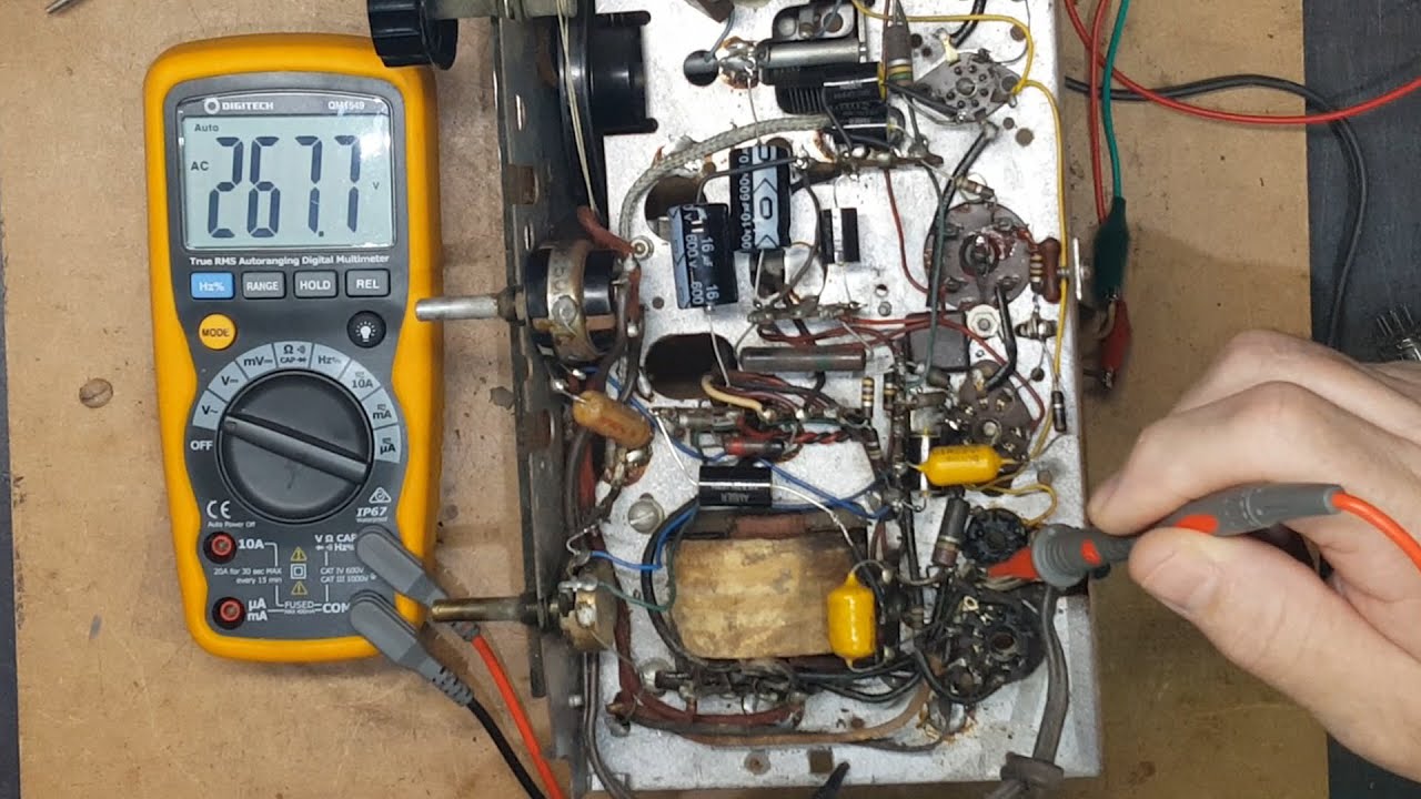 Vintage Radio Restoration - STC A5130 Part 2 - Power On with a Wacky Transformer