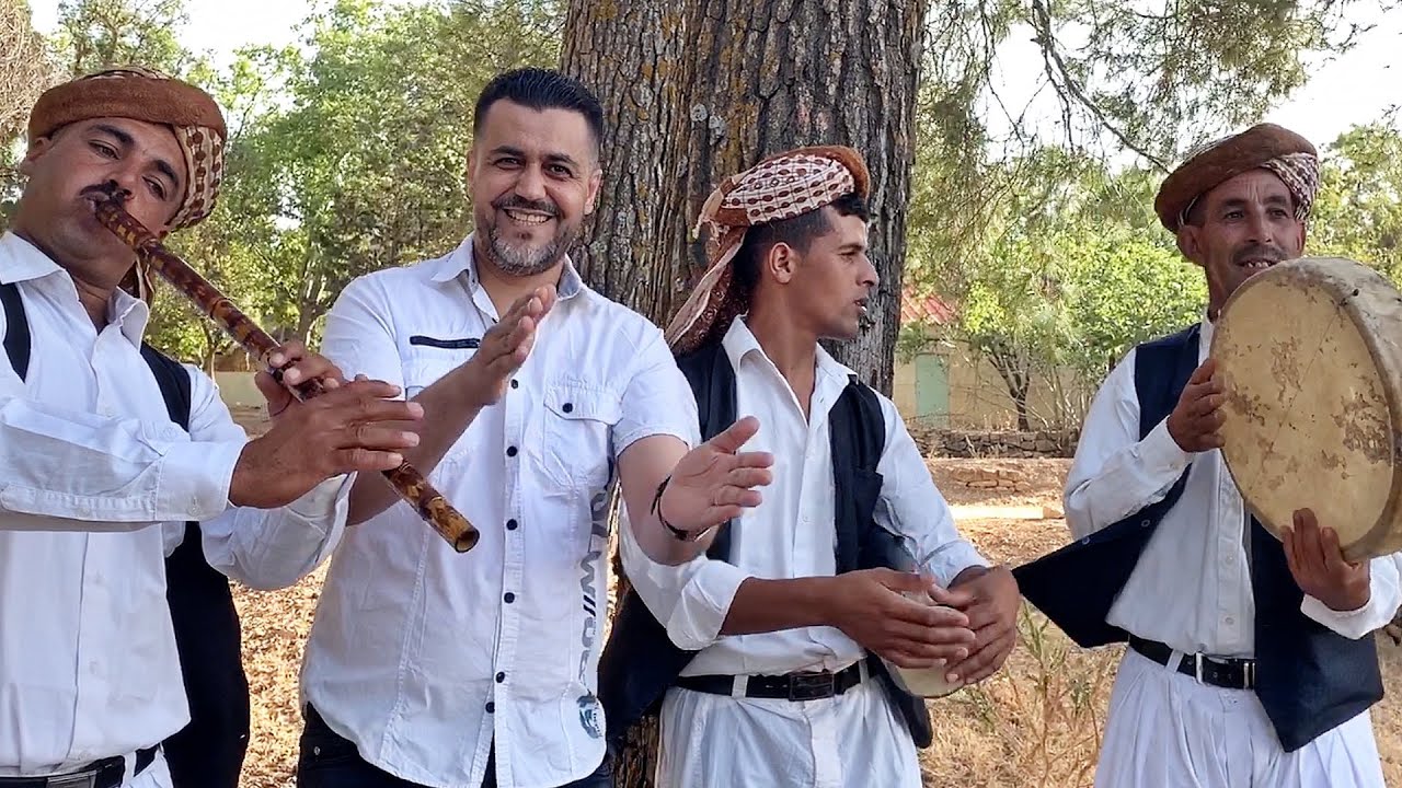 CHEB WAHID - ANDEHA ZIN W LJAMAL -  شاب وحيد  -  عندها الزين و الجمال