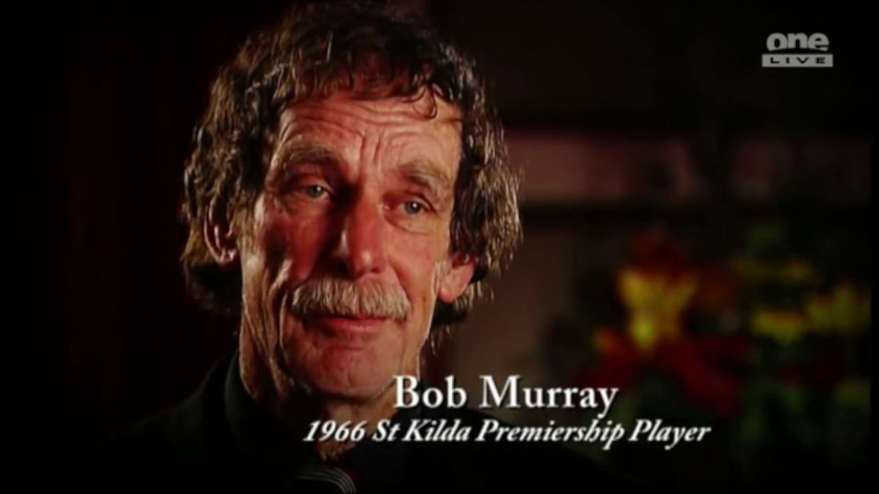 St Kilda's 1966 premiership players talk before the 2009 Grand Final