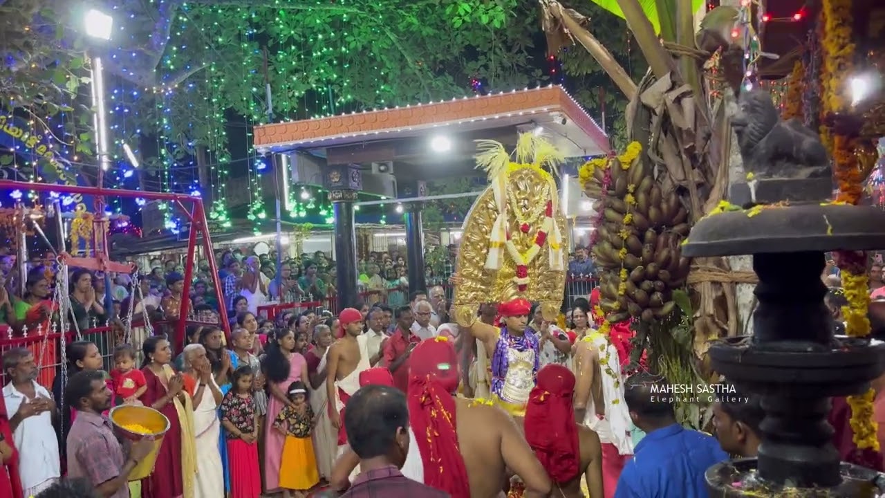 Kalamkaval kunnuvila Devi temple