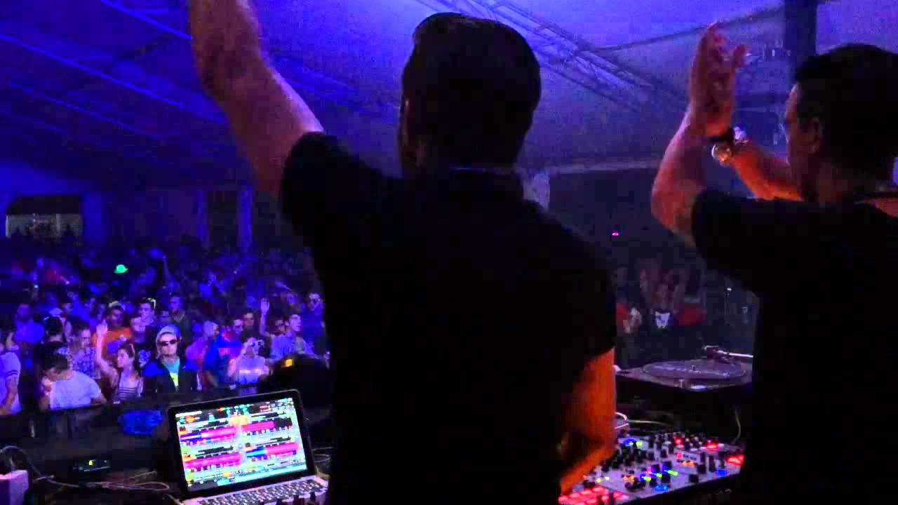 Raúl Pacheco & Alberto Rodriguez - Friki Party 2015 (Lugones - Asturias)