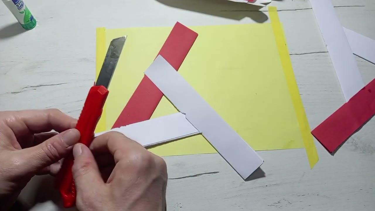 How to make a paper boомеrang 
