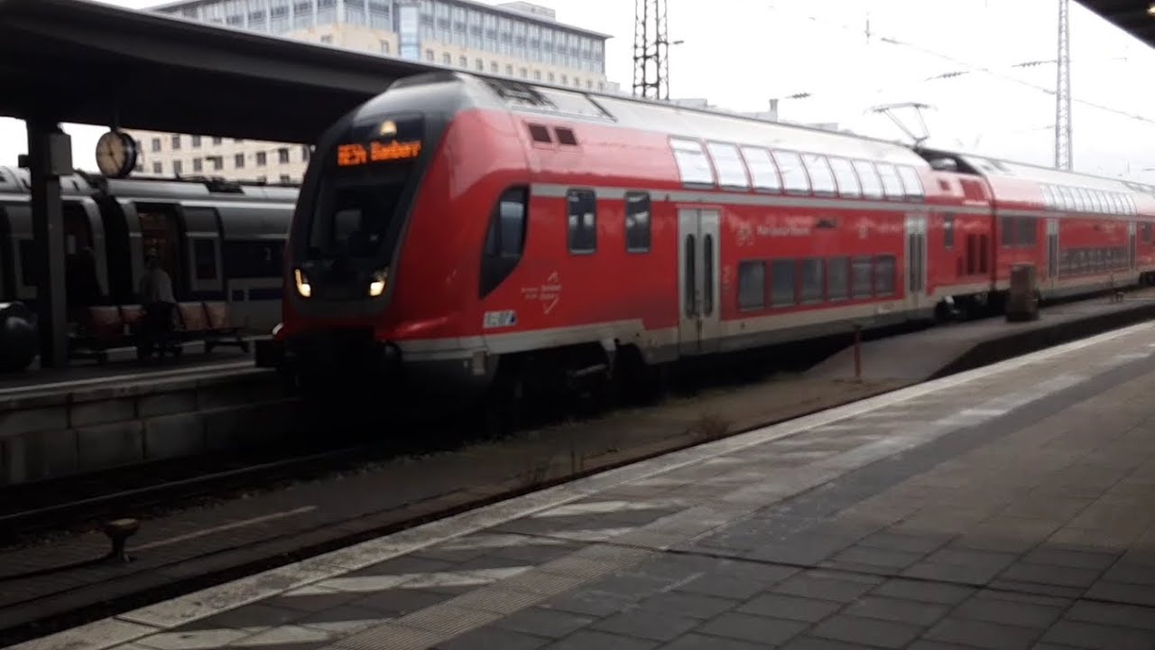 Trains arriving and leaving Frankfurt a. M. Hbf.  ICE, RE, U-Bahn.