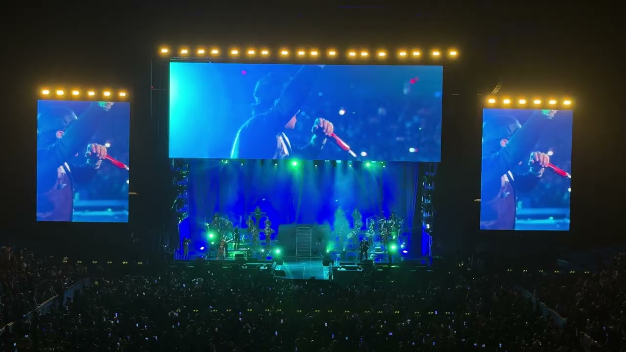 Christian Nodal - Pa’ Olvidarme De Ella (Live) - Chicago 2024