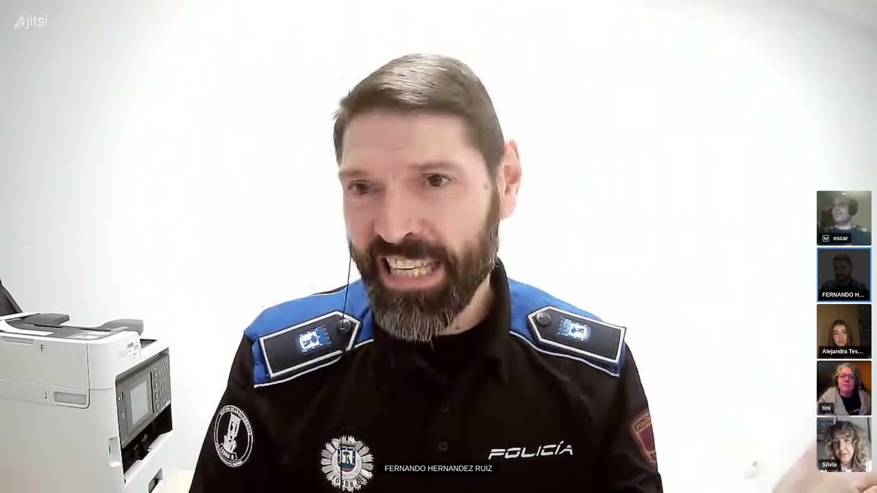 VIOLENCIA Y CIBERACOSO EN REDES 02/11/2025