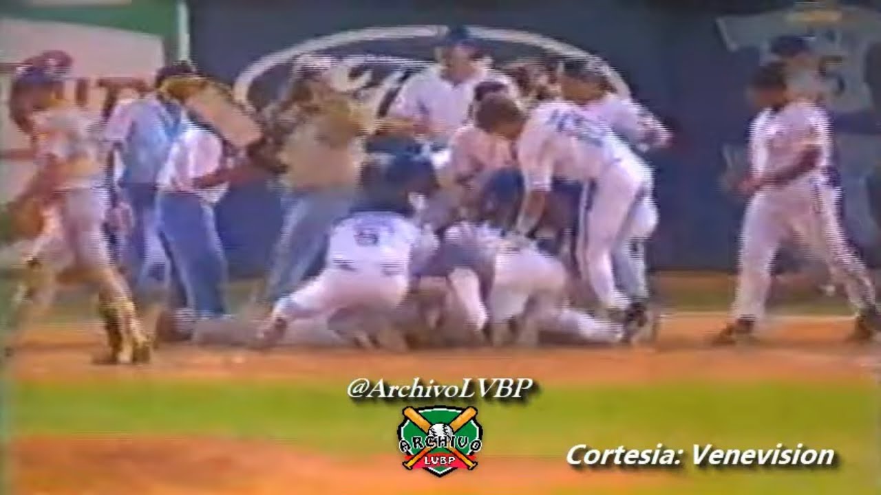 Magallanes deja en el terreno a Caracas en el Juego 6 - LVBP Final 1993-1994 Caracas vs Magallanes